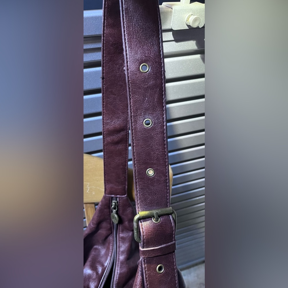 Nygard Collection Purse, Rich Maroon in colour and New without Tags (NWOT). - Picture 8 of 10